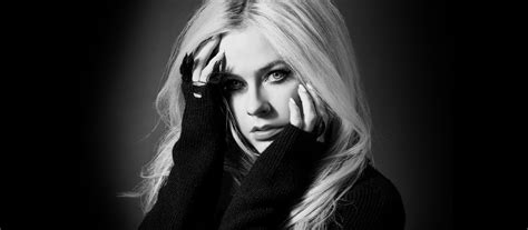 avril lavigne official site